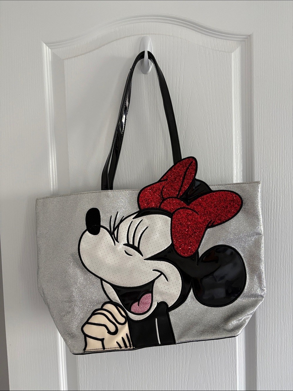 DANIELLE NICOLE - DISNEY Silver Minnie Mouse Glitter Bow Tote Bag